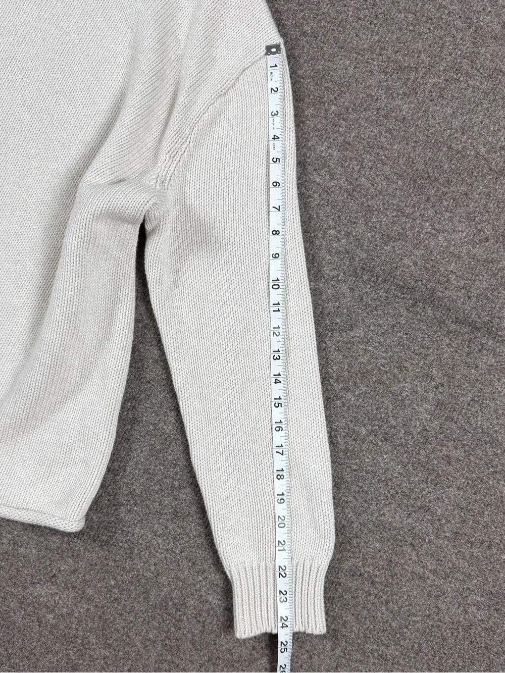 Men’s sweater